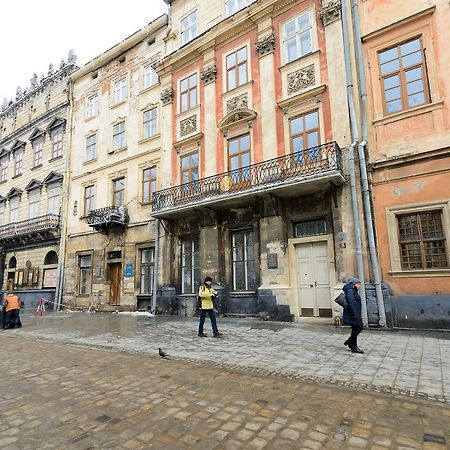 Vip Апартаменти Ван Гог На Площі Ринок Lviv Exterior photo