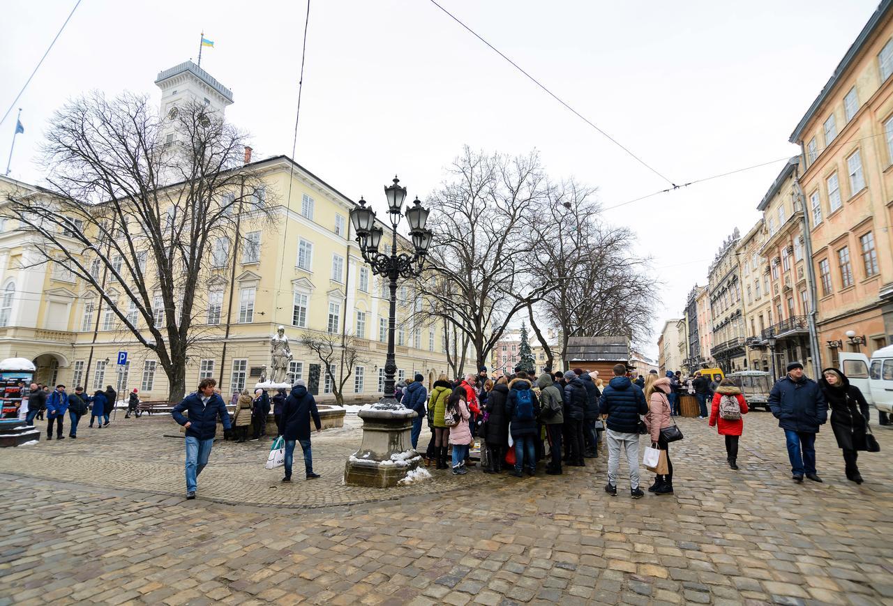 Vip Апартаменти Ван Гог На Площі Ринок Lviv Exterior photo